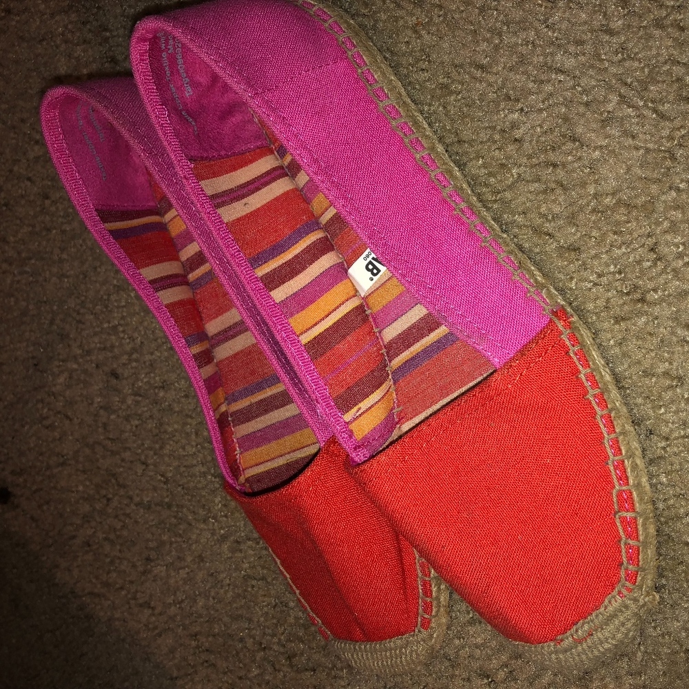 Slip ons